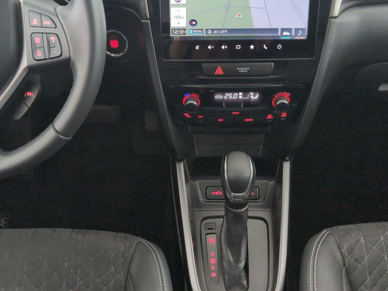 Suzuki Vitara 1.5 Dualjet Hybrid AGS Comfort+ — photo 14