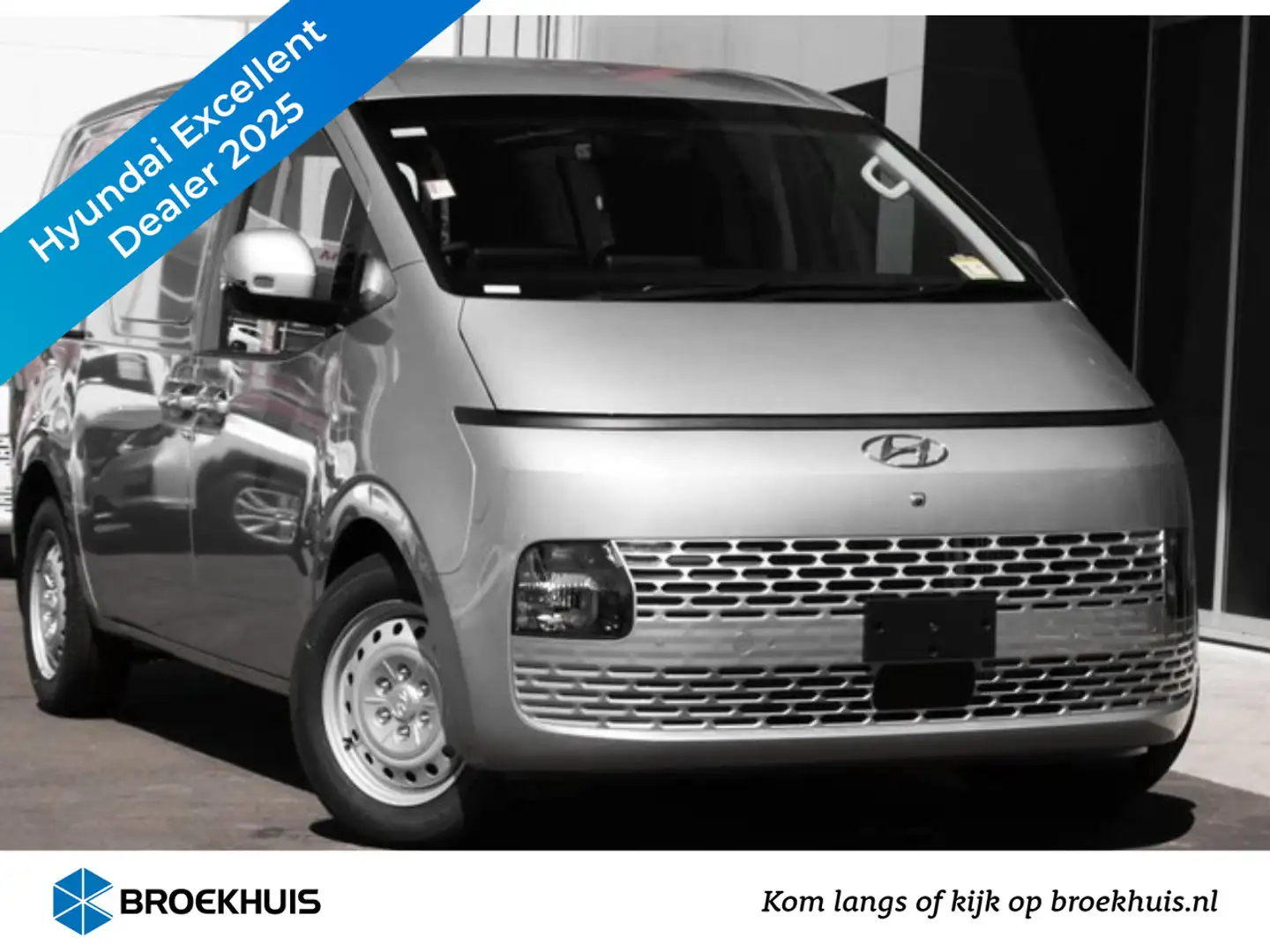 Hyundai STARIA 1.6 T-GDI HEV | € 9.226,- Voorraad Voordeel . Zilver - 1