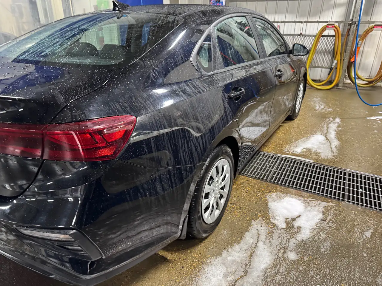 Kia Forte снимка Kia Forte