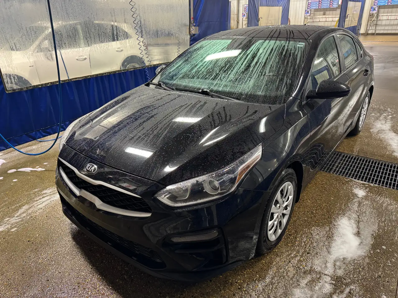Kia Forte снимка Kia Forte