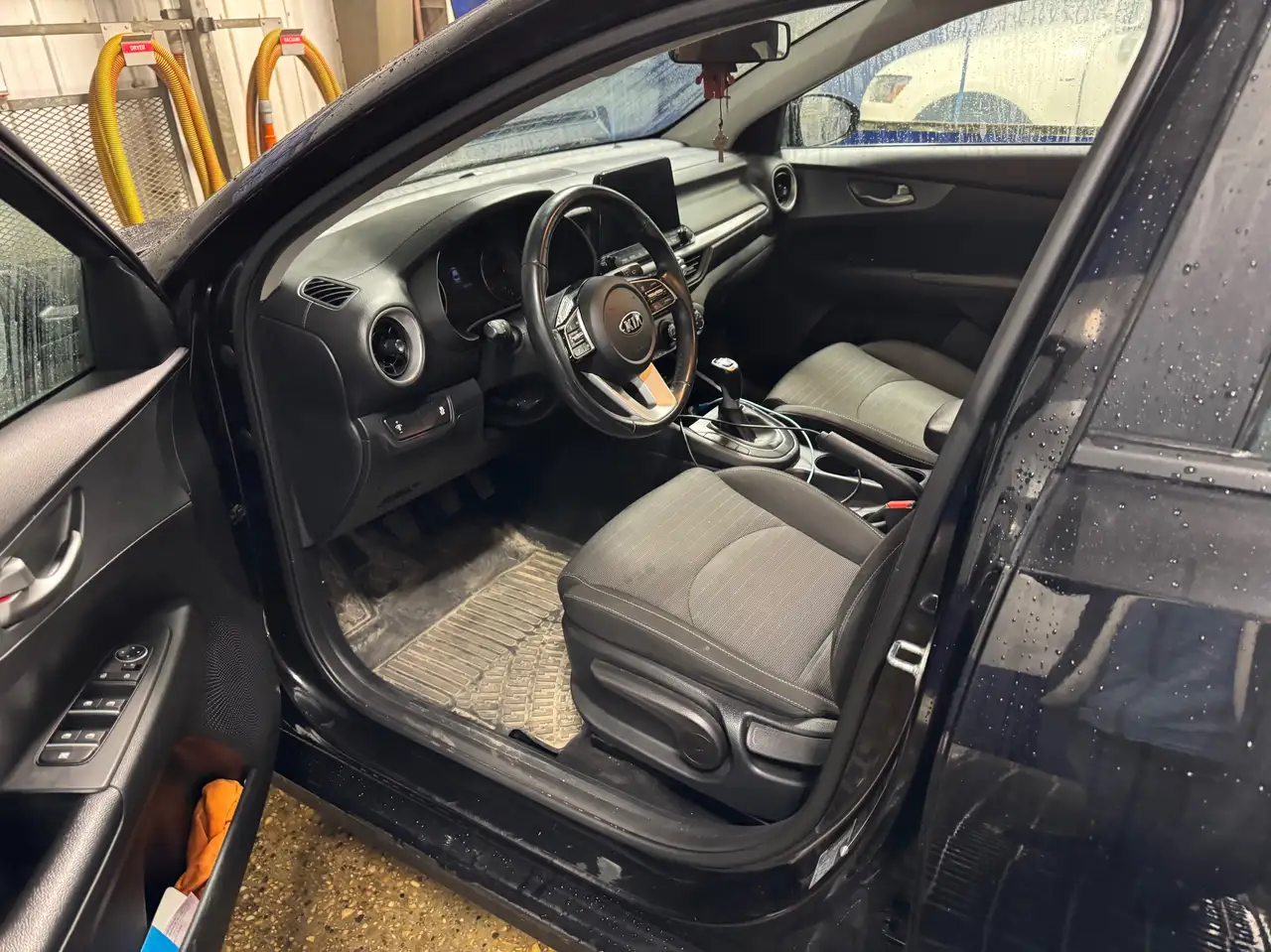 Kia Forte снимка Kia Forte