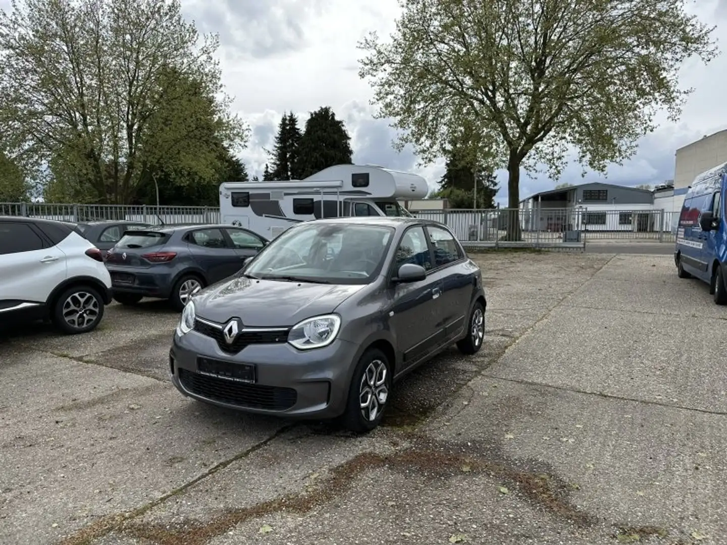 Renault Twingo 1.0 SCe 65 Limited (EURO 6d) 1.0 SCe 65 EU6d Limit Grau - 2