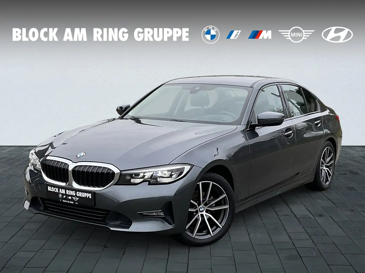 BMW 320 i Limousine Lines PDC SH LMR DAB Gris - 1