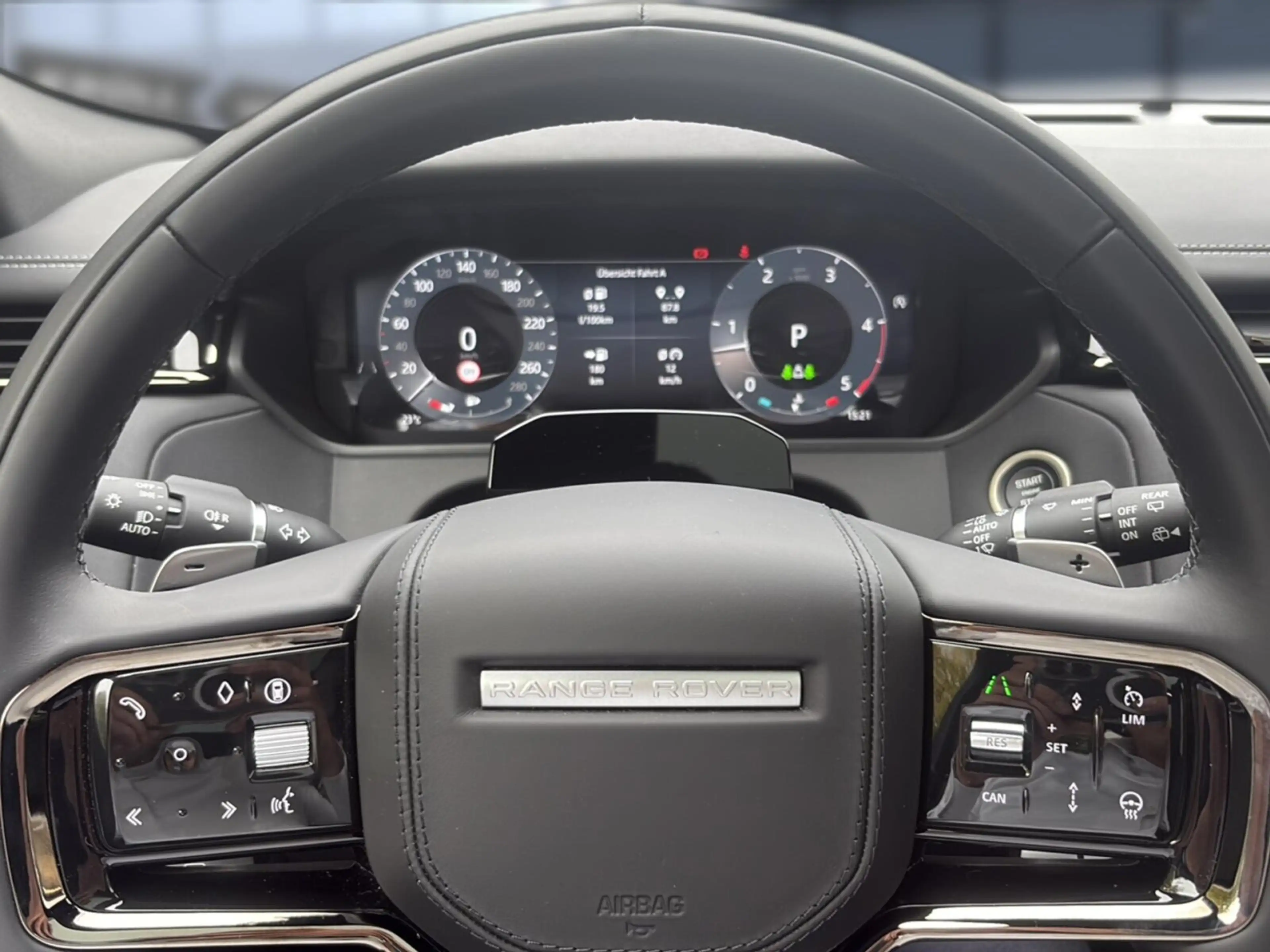 Land Rover Range Rover Velar D300 Belgravia 22"|Pano|Black — photo 11
