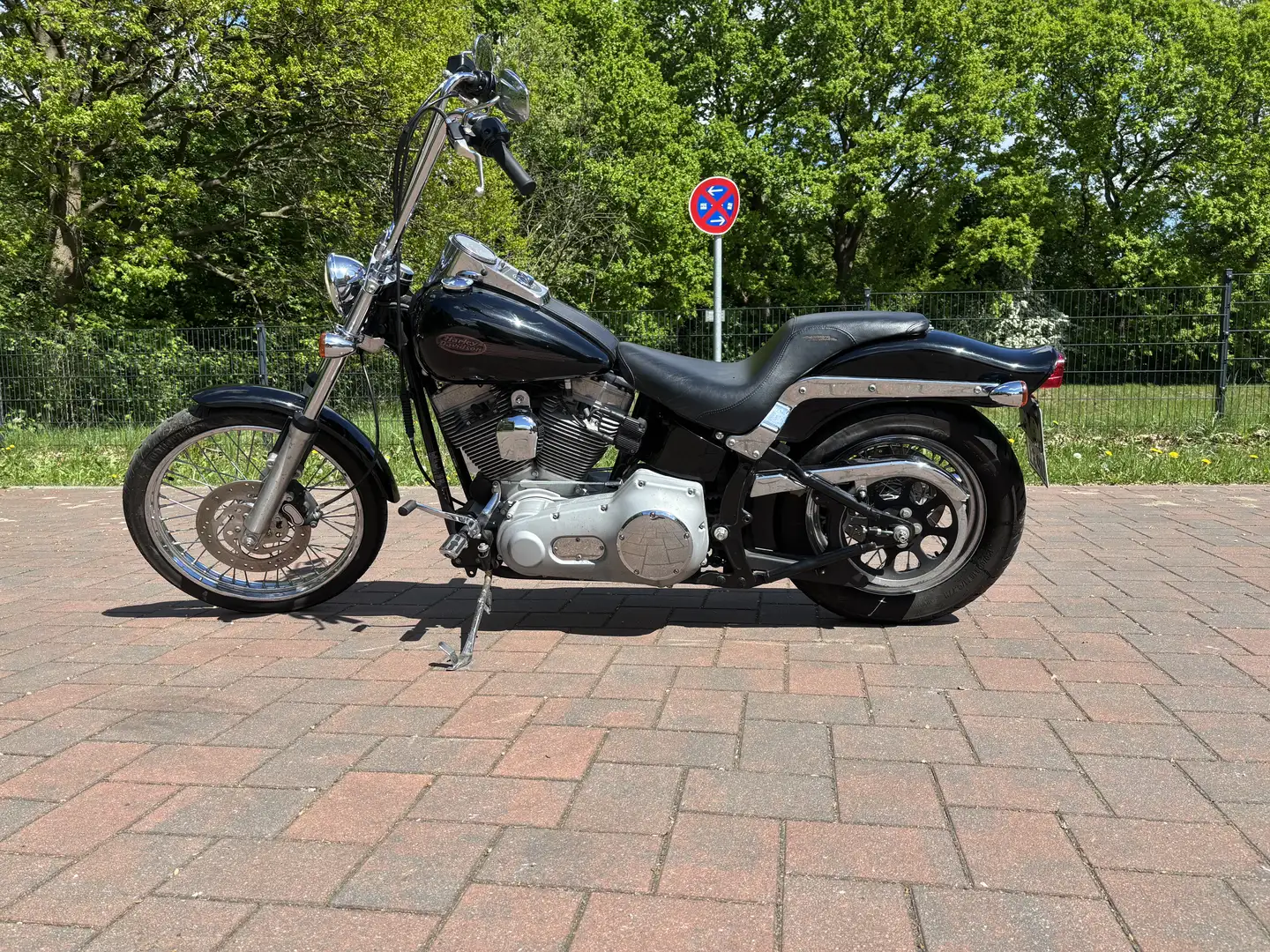 Harley-Davidson Softail Black - 1