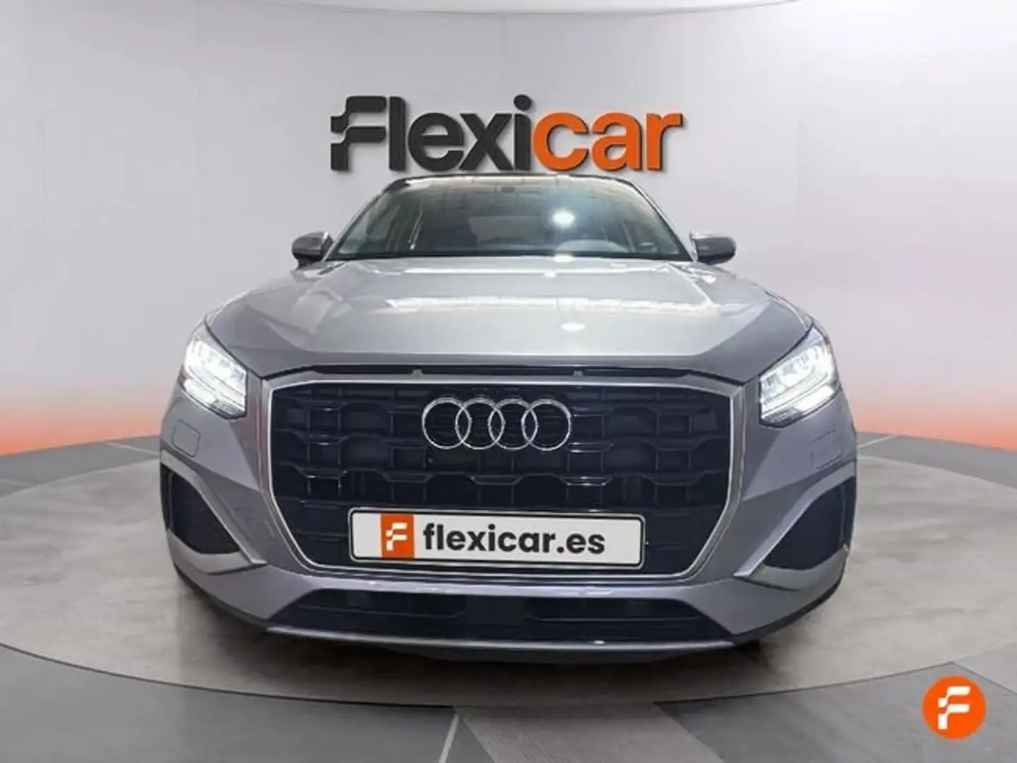 Audi Q2 30 TDI Adrenalin S tronic 85kW Gris - 2