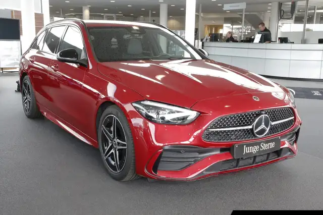 Mercedes-Benz C-Class view 2