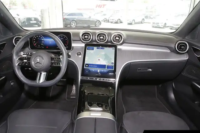 Mercedes-Benz C-Class view 10