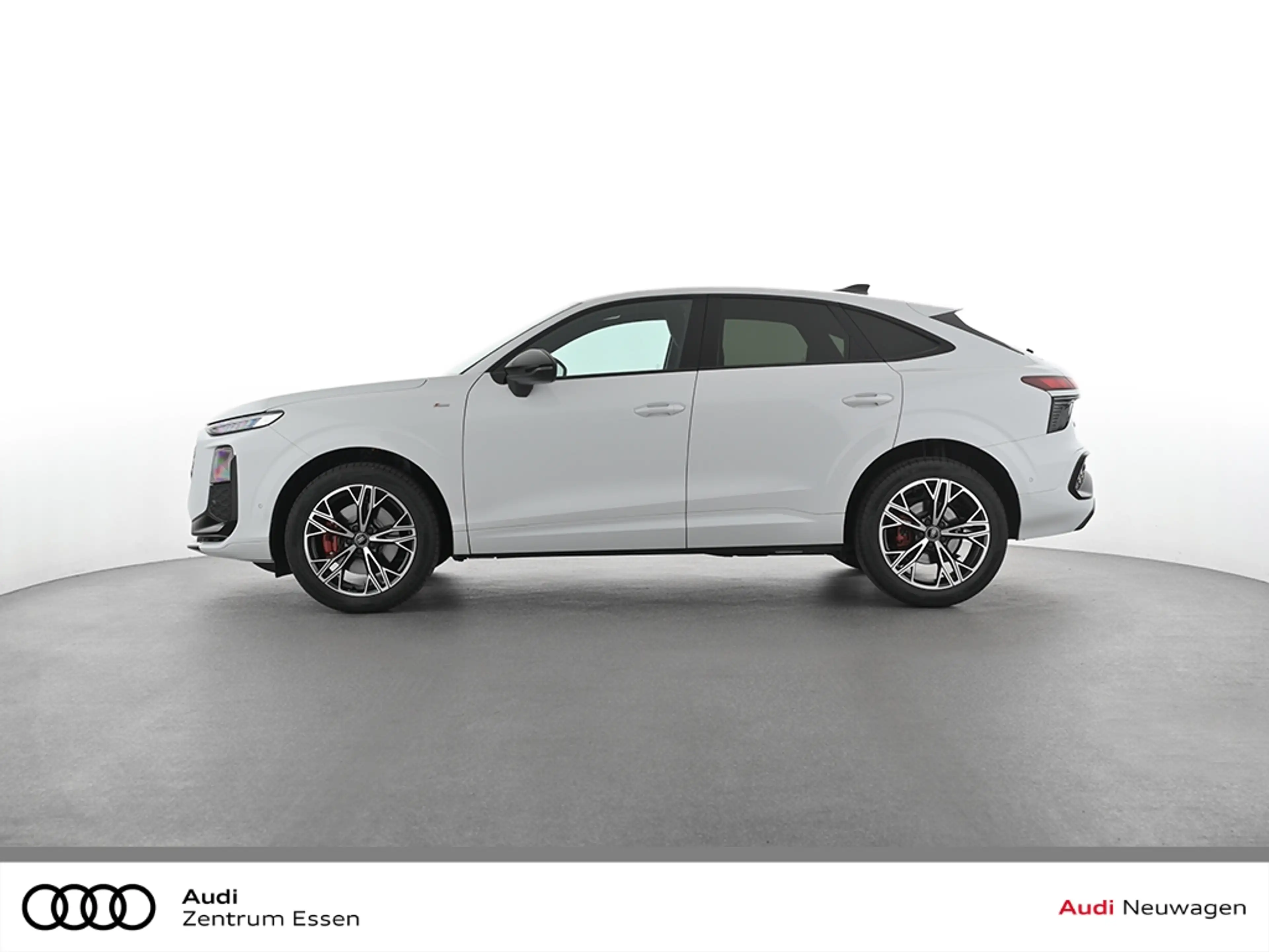 Audi Q3 SPORTBACK TFSI QUATTRO S LINE LED TECH PLUS AHK — photo 4