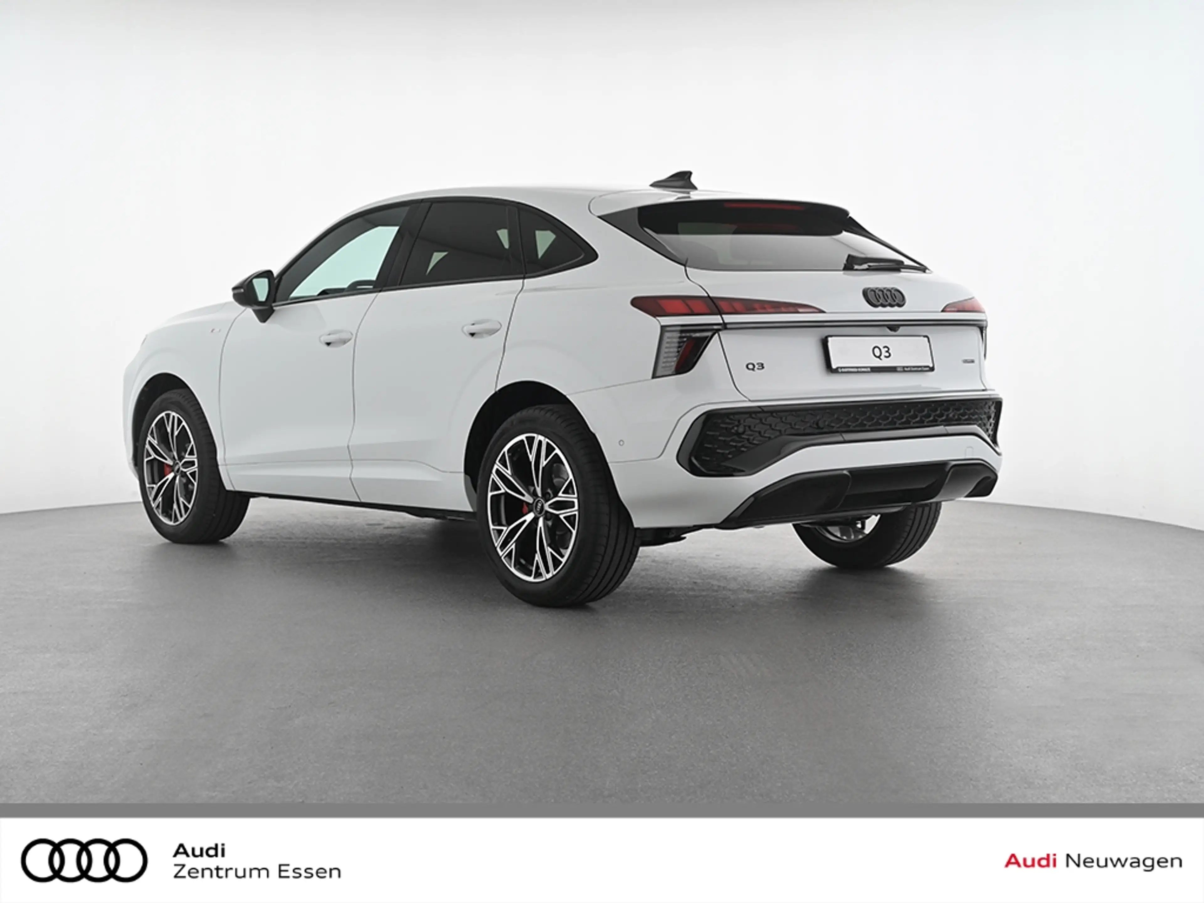 Audi Q3 SPORTBACK TFSI QUATTRO S LINE LED TECH PLUS AHK — photo 3
