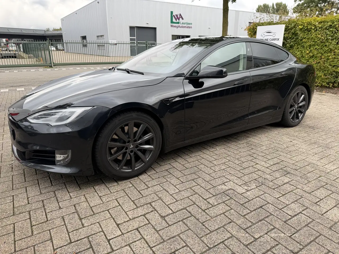 Tesla Model S