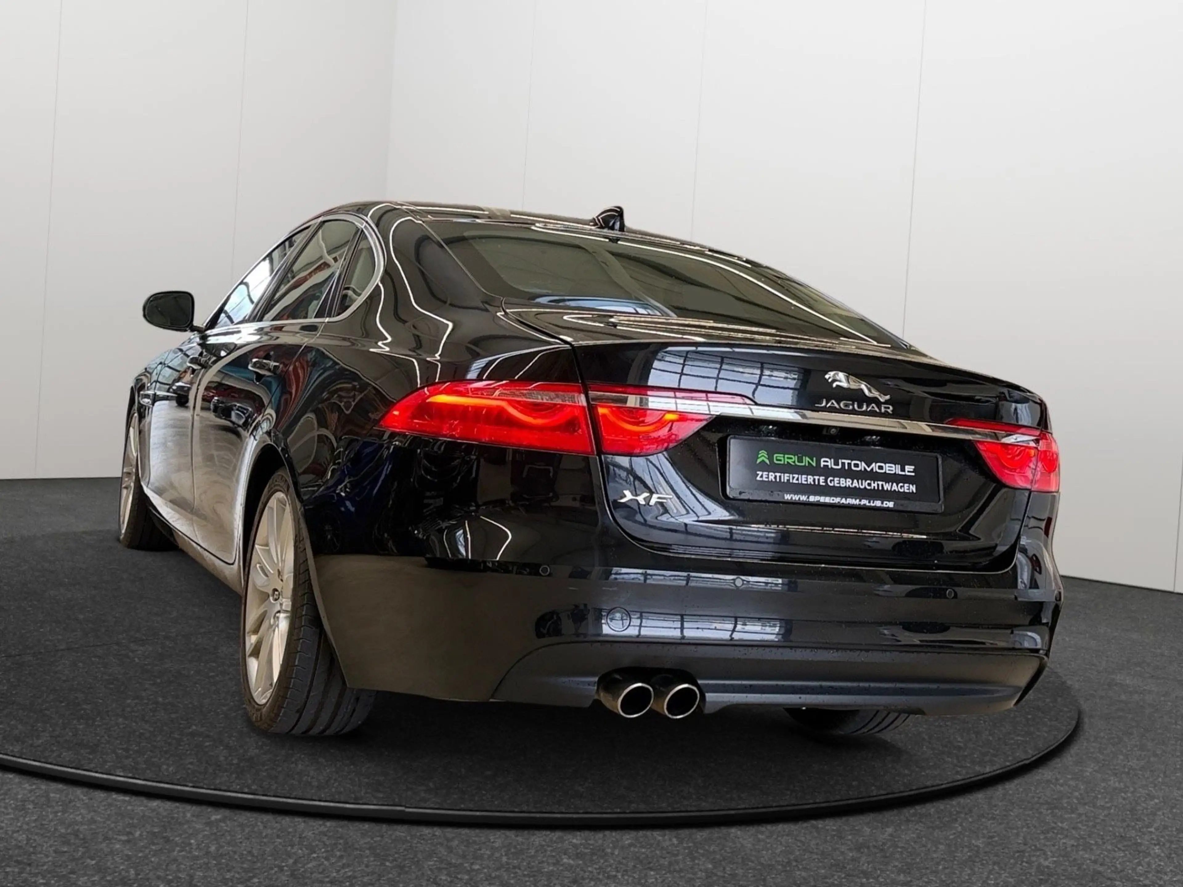 Jaguar XF Prestige/ Kamera/ Bi-Xenon/Motor Probleme!!! — photo 5