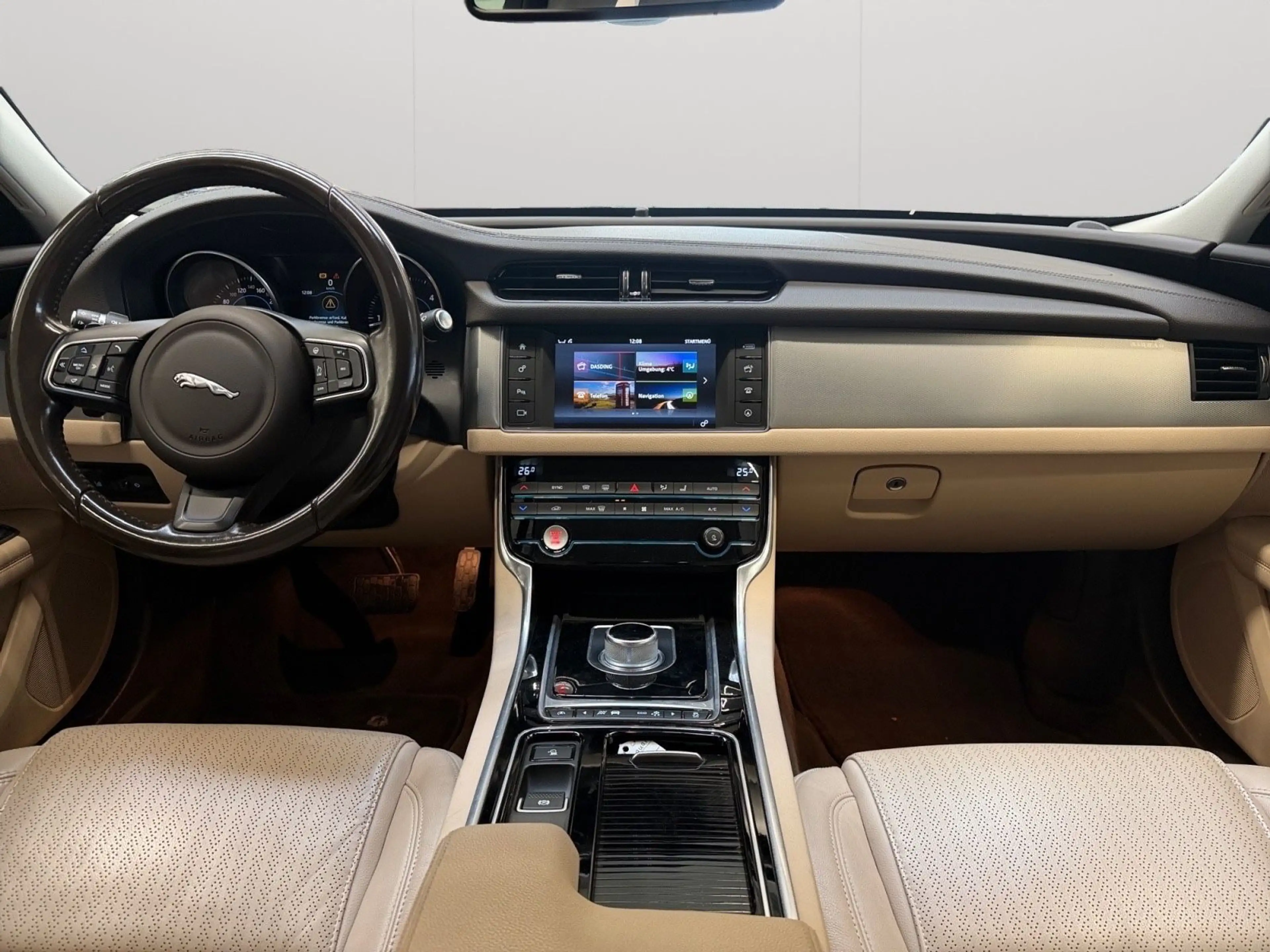 Jaguar XF Prestige/ Kamera/ Bi-Xenon/Motor Probleme!!! — photo 12