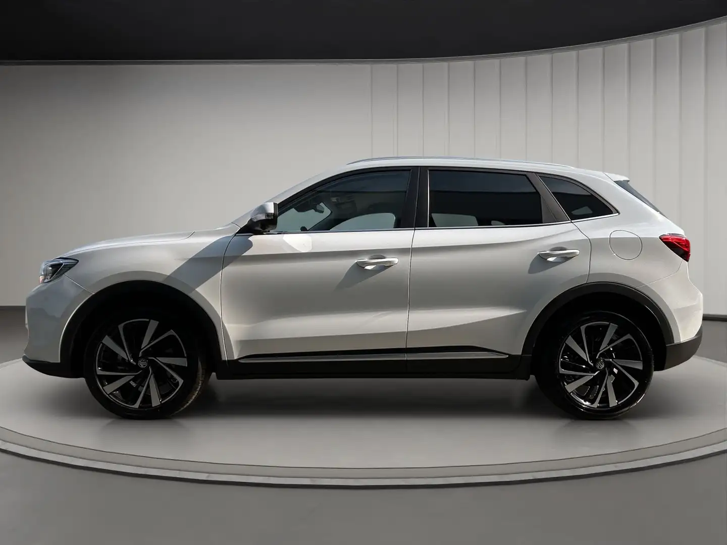 MG ZS ZS 1.5 hybrid+ Luxury auto Bianco - 2