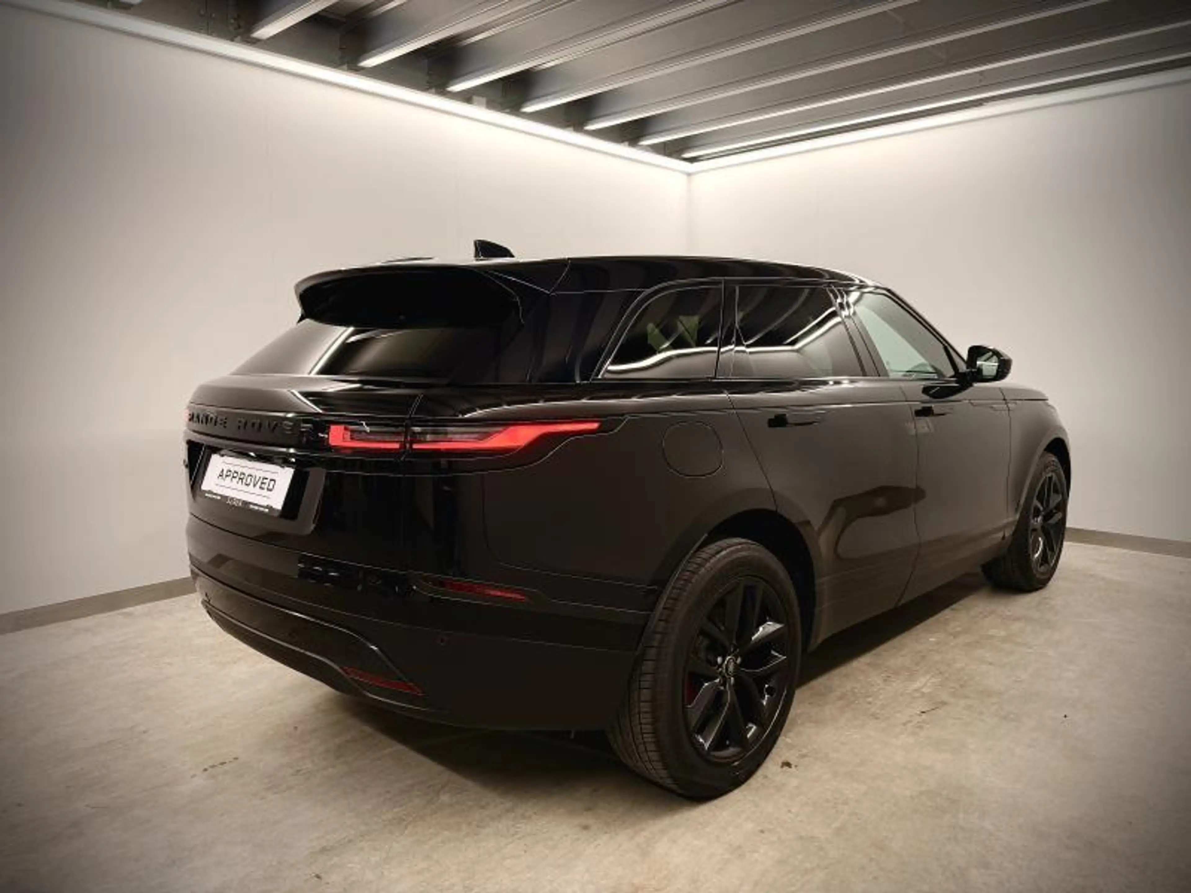 Land Rover Range Rover Velar P400e S AWD Auto. 24MY — photo 4
