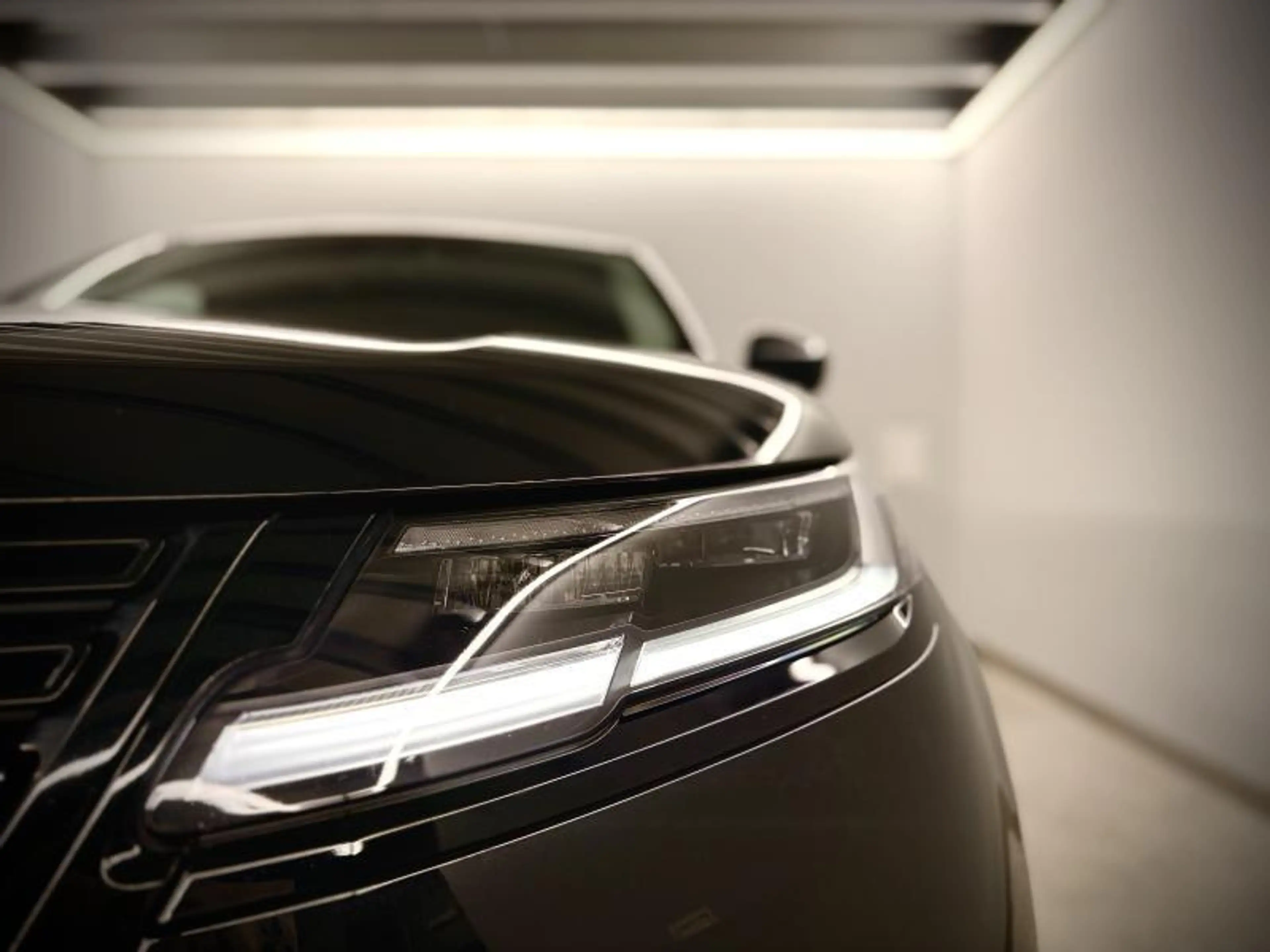 Land Rover Range Rover Velar P400e S AWD Auto. 24MY — photo 8