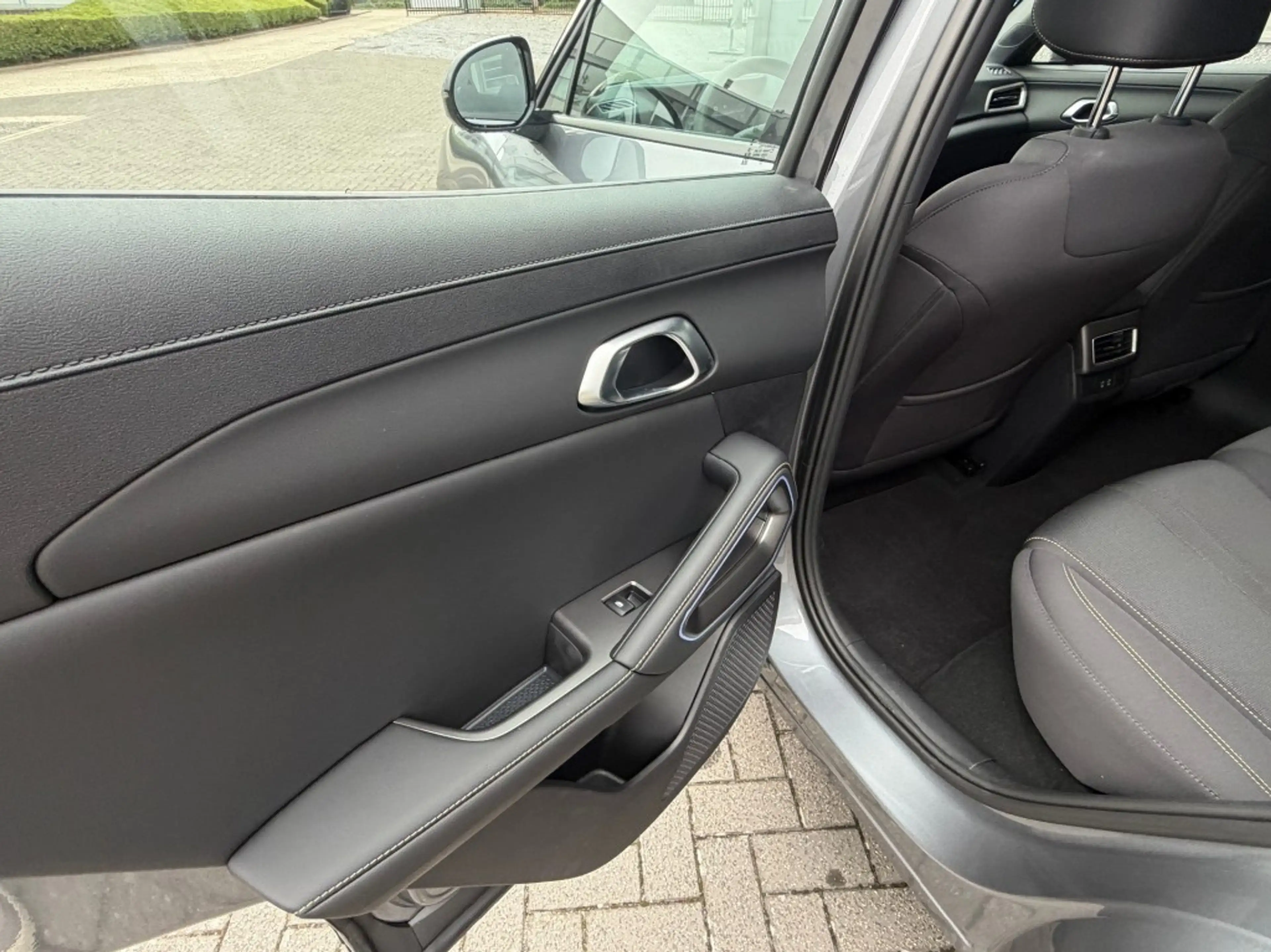 BYD Atto 2 DM-i ACTIVE PHEV 7.8 kWh Rijklaar — photo 11