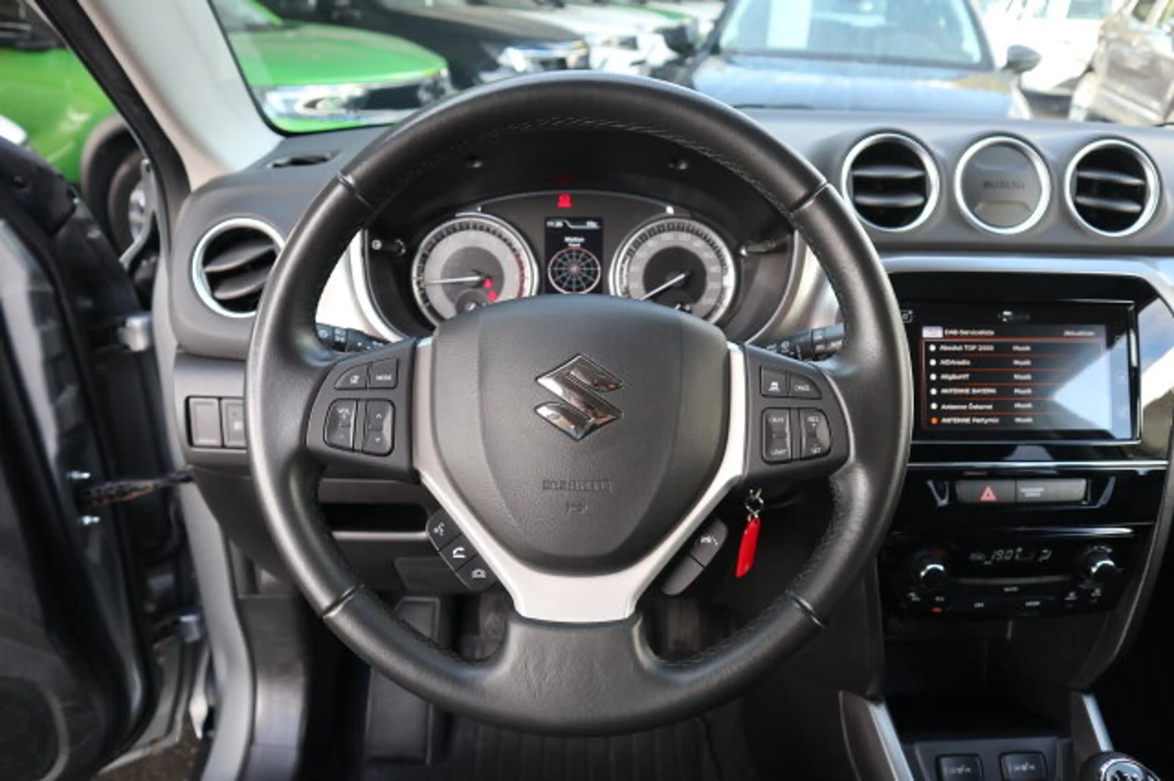 Suzuki Vitara Vitara 1.4 HYBRID 4x2 Comfort Klima/Sitzhzg. LED — photo 12