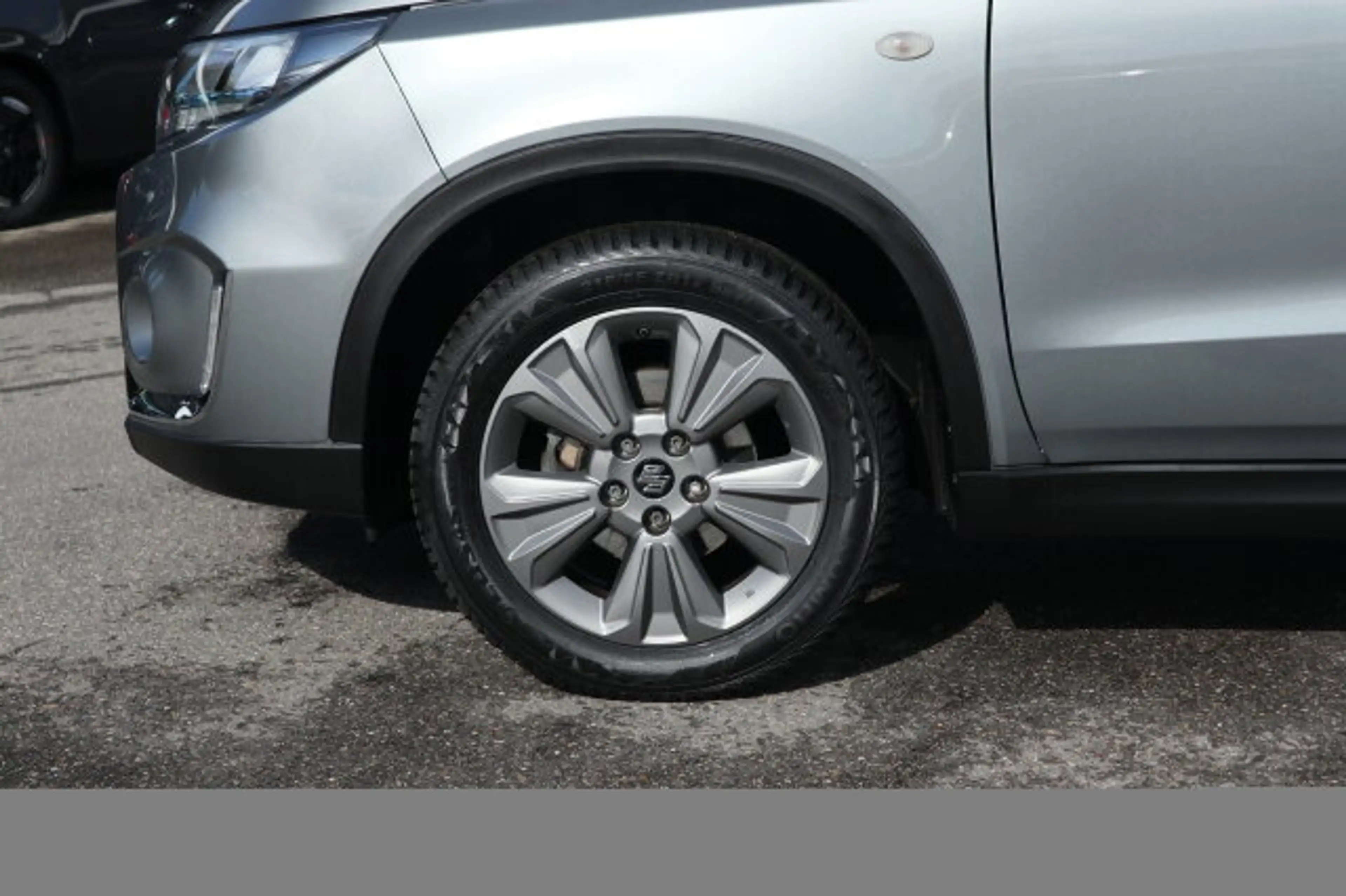 Suzuki Vitara Vitara 1.4 HYBRID 4x2 Comfort Klima/Sitzhzg. LED — photo 3