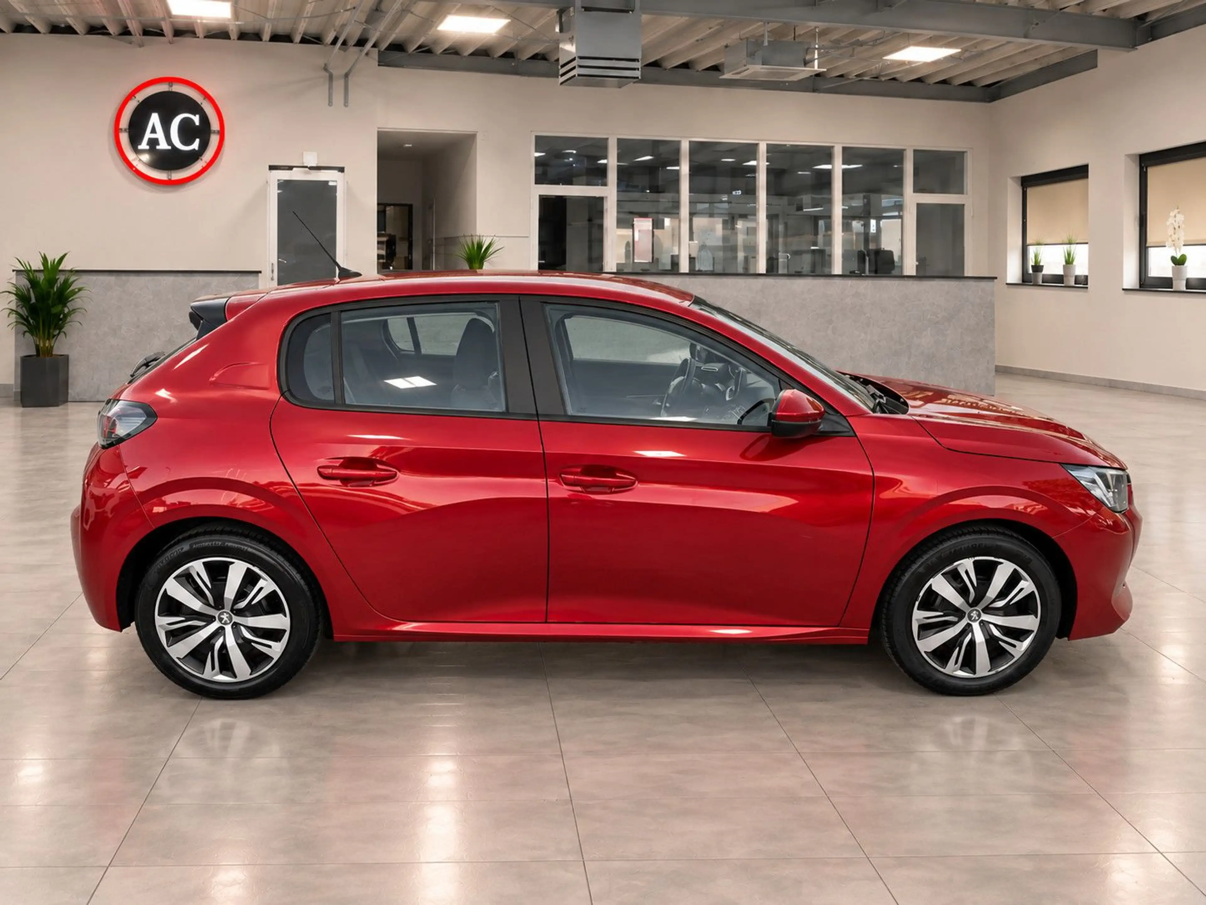 Peugeot 208 Active — photo 7