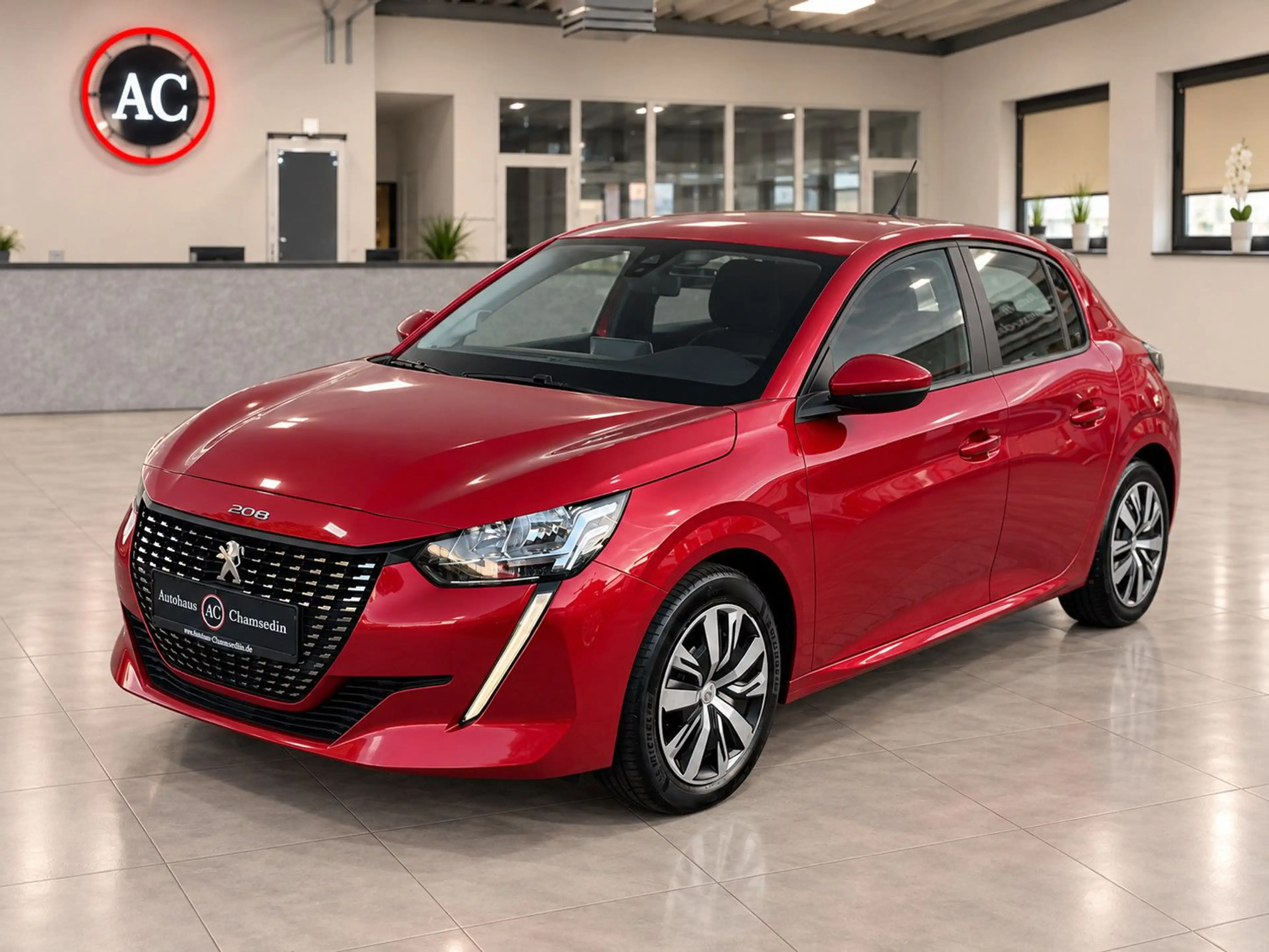 Peugeot 208 Active — photo 2