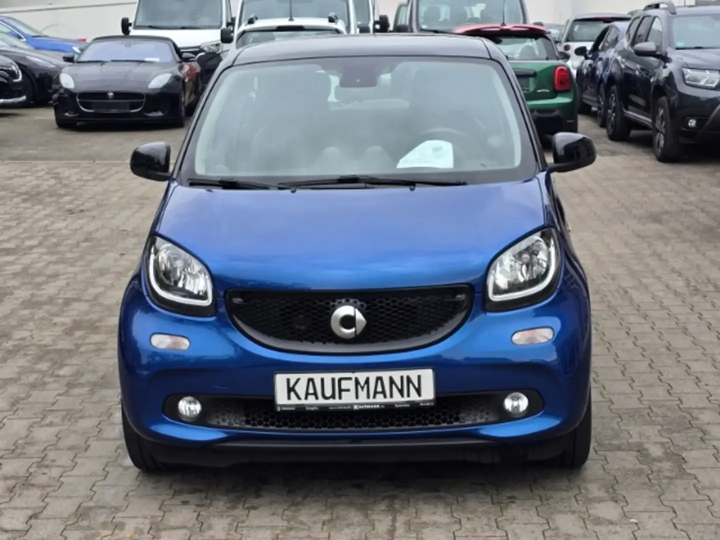 smart forFour 66kW 0.9 Turbo Sportpaket Panorama Navi Leder Klim Bleu - 2