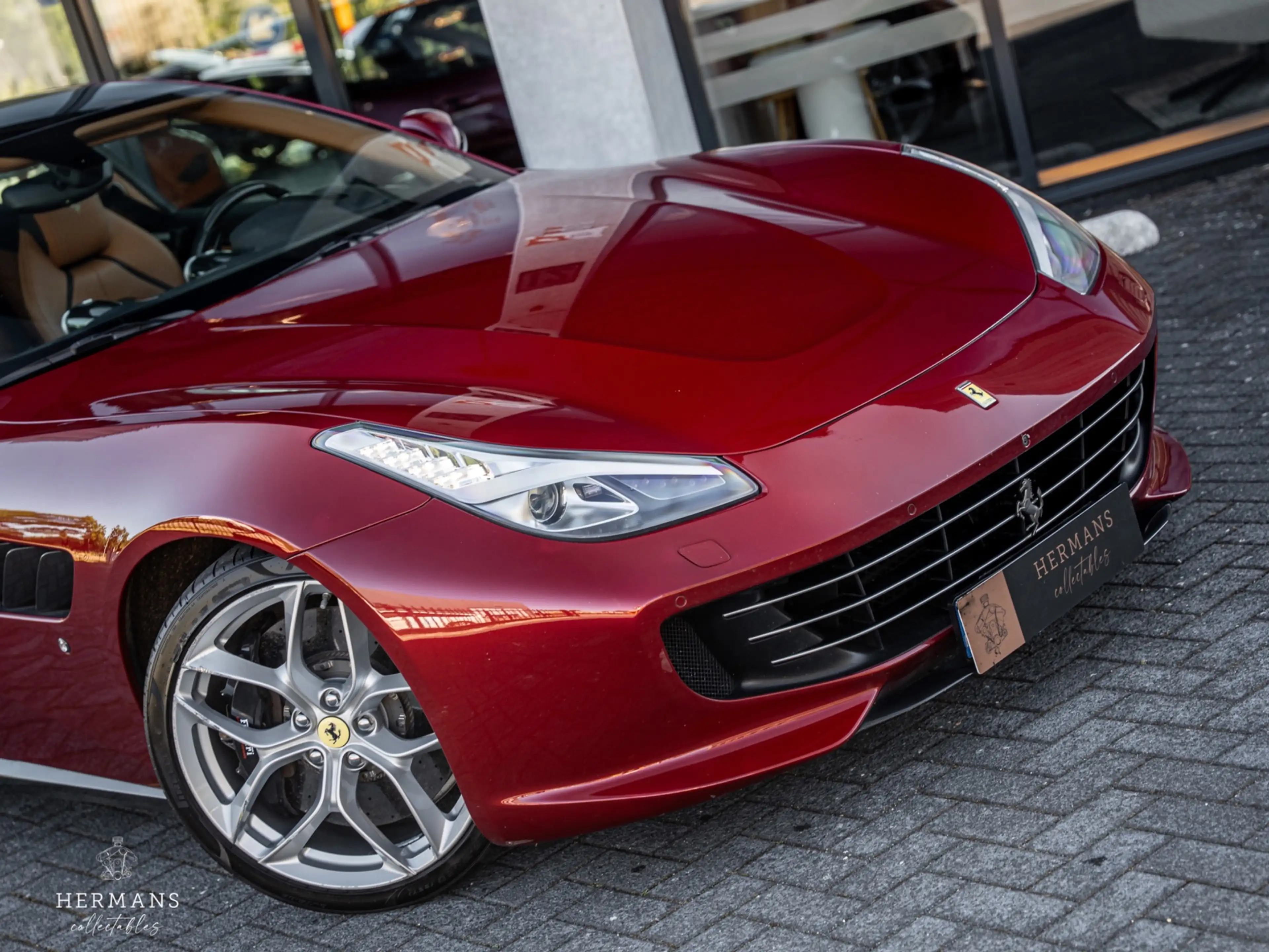 Ferrari GTC4 Lusso GTC4Lusso T 3.9 V8 / Full PPF / Carbon / Passanger — photo 2