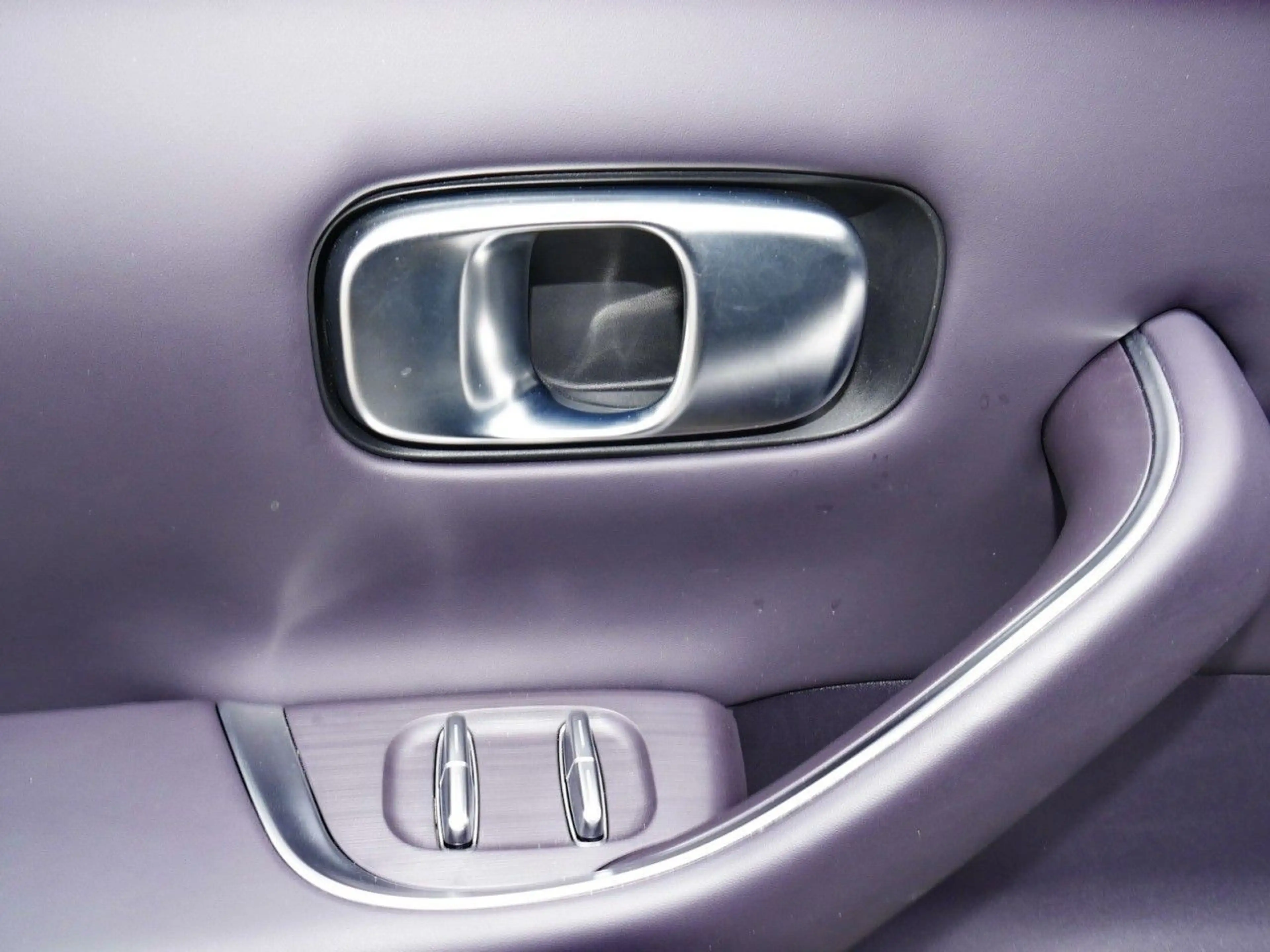 Leapmotor C10 MY25 Design REEV 360-Grad-Kamera+ACC+Navi Klima — photo 11