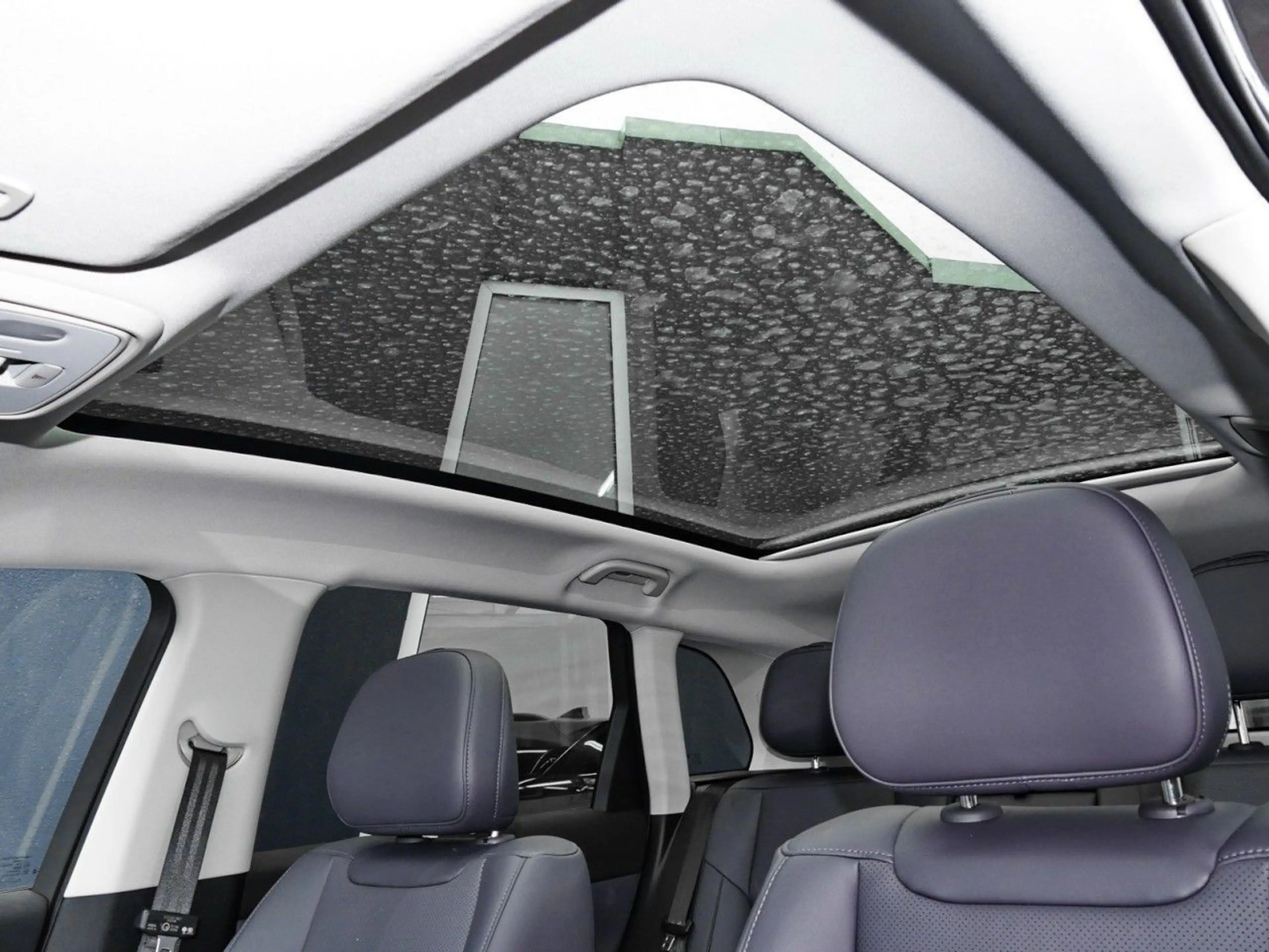 Leapmotor C10 MY25 Design REEV 360-Grad-Kamera+ACC+Navi Klima — photo 13