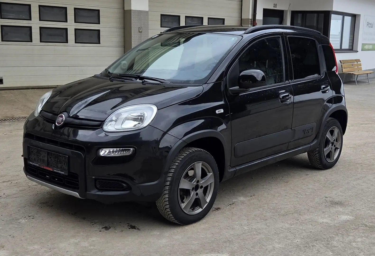 Fiat Panda TwinAir Turbo 85 Lounge Schwarz - 1