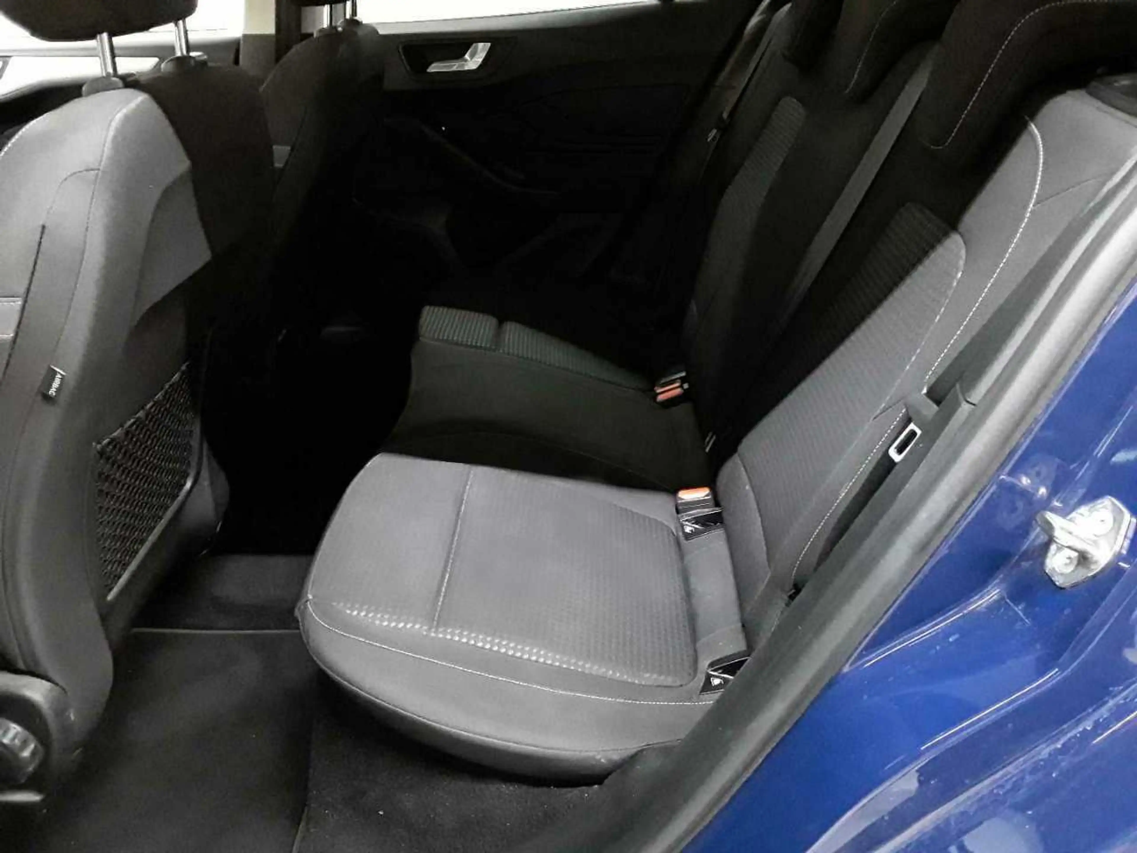 Ford Focus Focus Turnier 1.5 EB Aut. COOL&CONNECT — photo 13