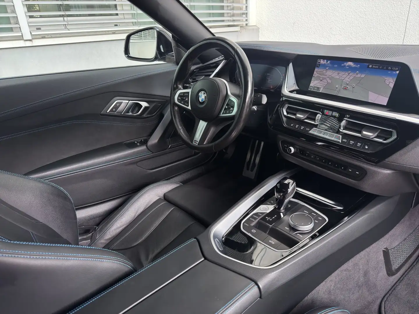 BMW Z4 sDr 30i M Sport LED Navi HiFi ParkAs SHZ DAB Schwarz - 2