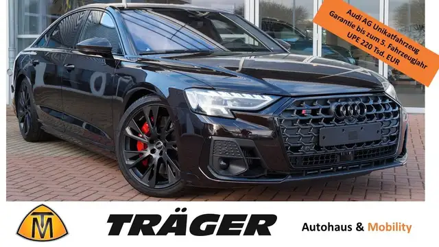 Audi S8