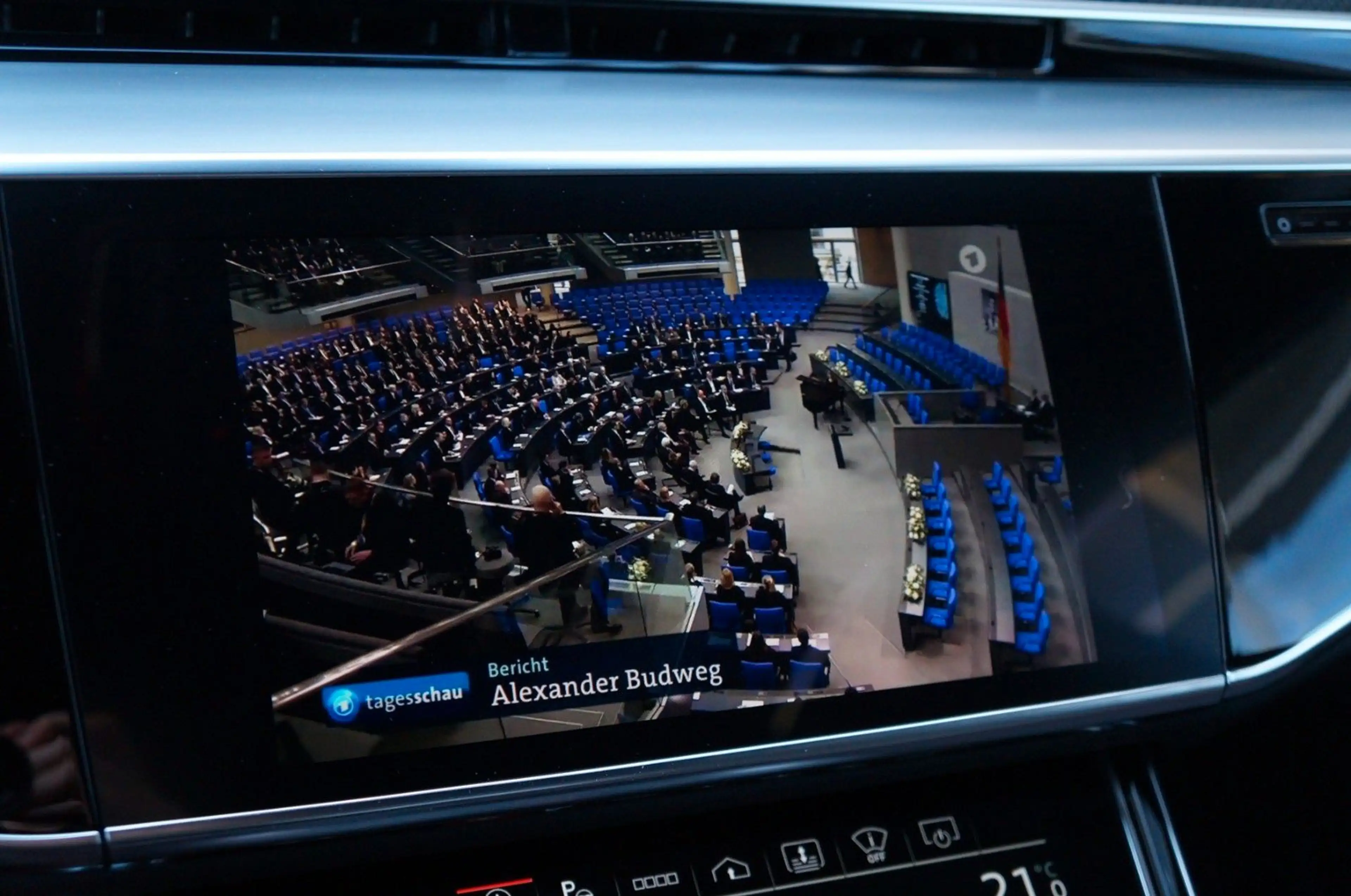 Audi S8 V8 quattro UNIKAT, UPE220, 2-TONE INTERIOR — photo 19