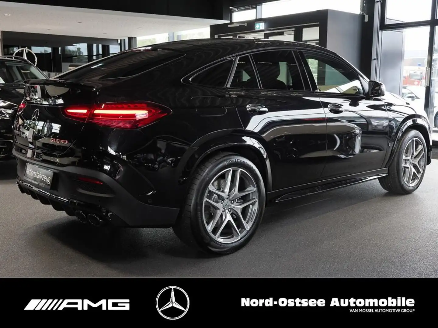 Mercedes-Benz GLE 53 AMG AMG GLE 53 Hyb 4m Cp PREMIUM NIGHT DISTRONIC 0,5 Schwarz - 2