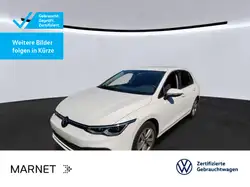 Volkswagen Golf VIII 1.5 TSI Life Navi*AHK*StHzg*LED+*DCC*K