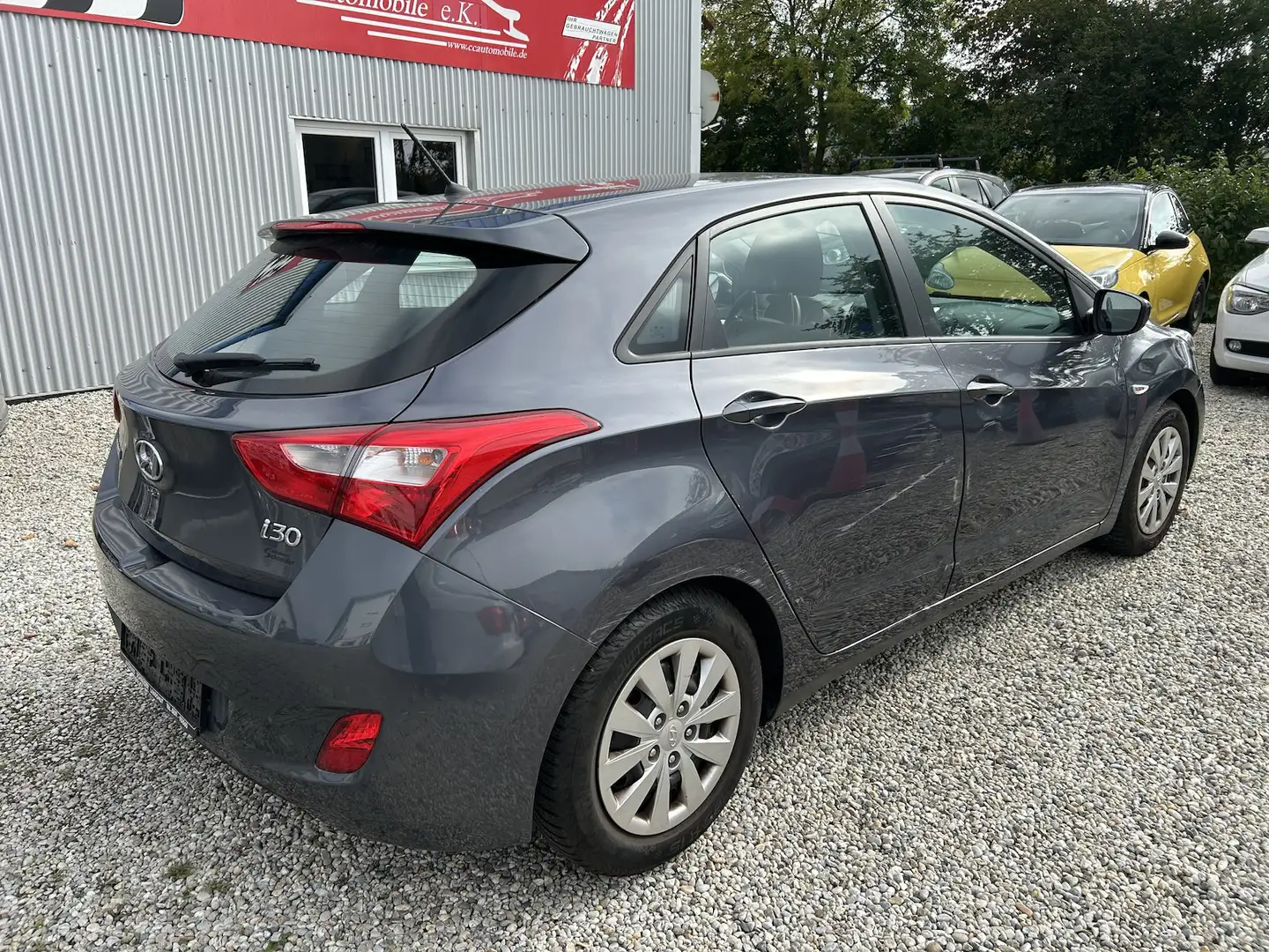 Hyundai i30 blue Classic 1.4i 1.Hand Klima Euro6 Gris - 2