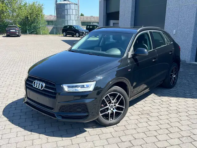Audi Q3 view 2