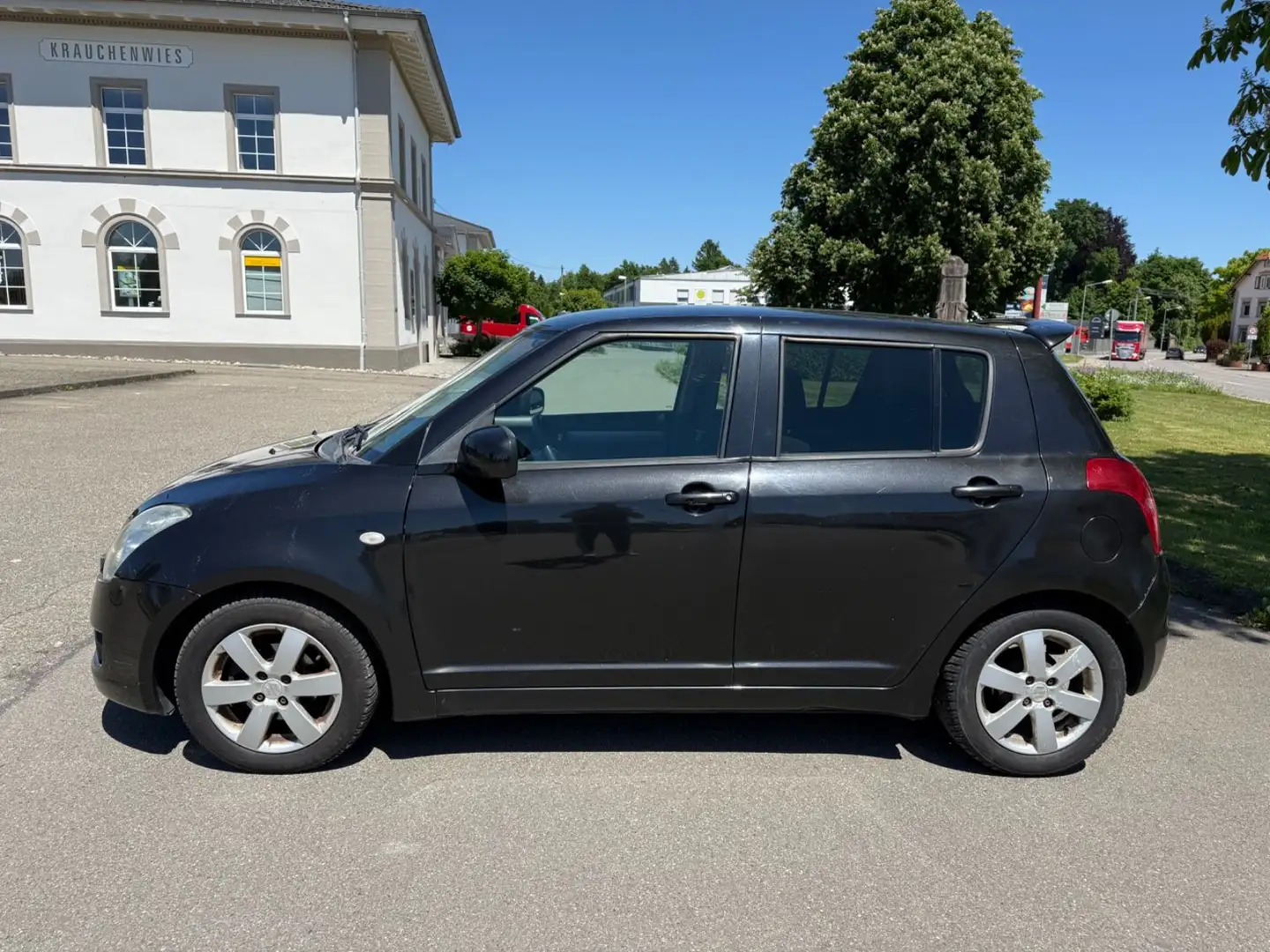 Suzuki Swift 1.3 Klima Negru - 2