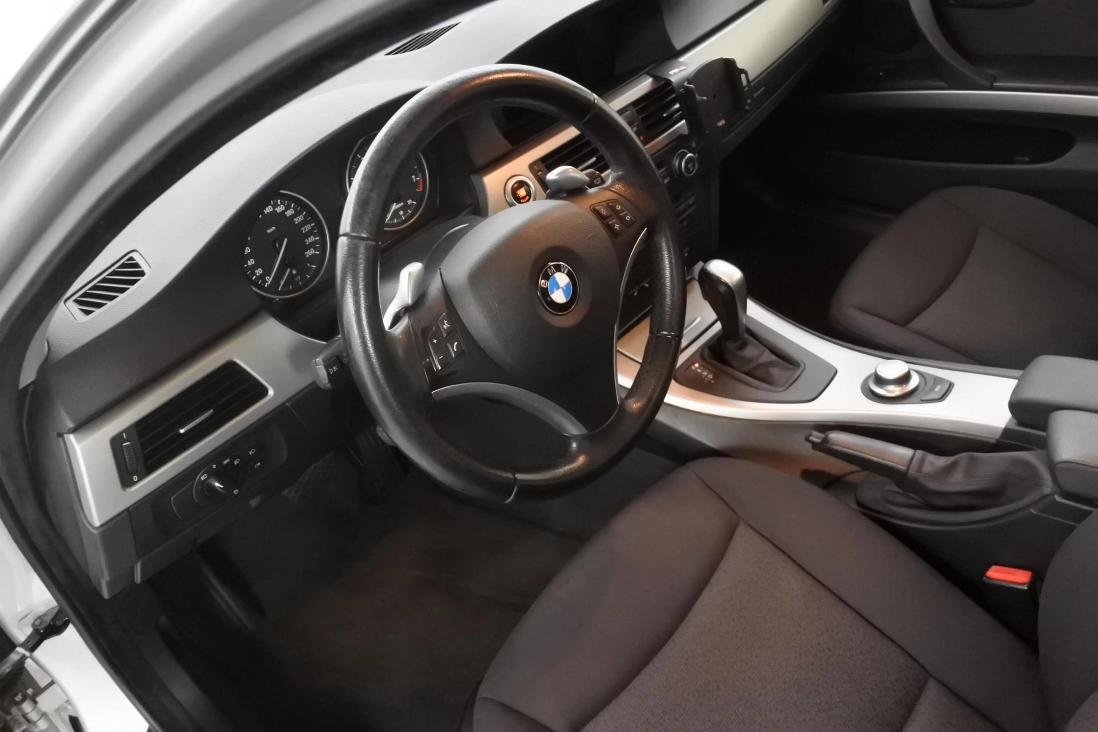 BMW 325 3-serie Touring 325iA Xenon Trekhaak — photo 15