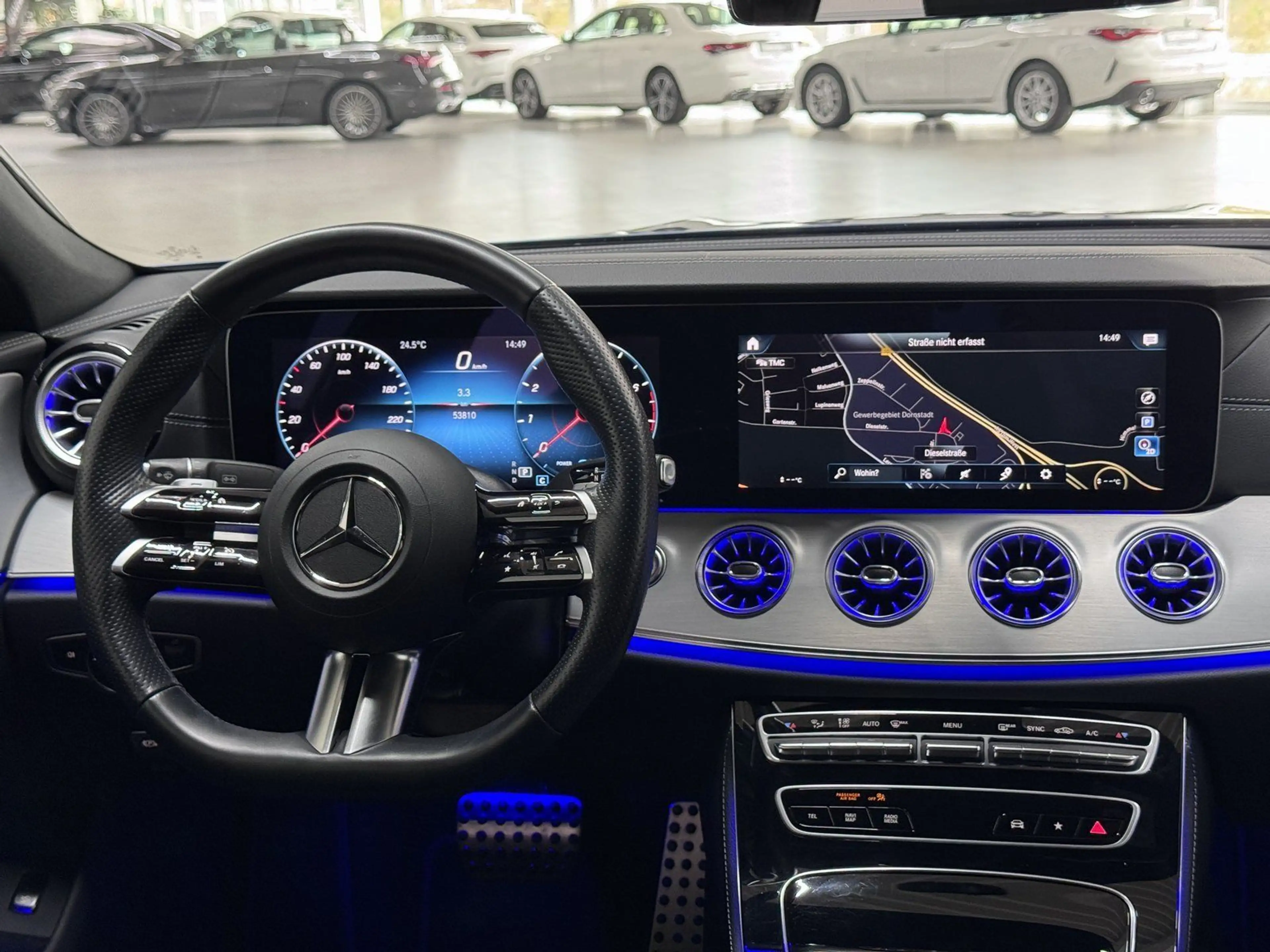 Mercedes-Benz CLS 450 4M AMG+19"AMG+AHK+LED+MBUX HIGH END+KAM — photo 10