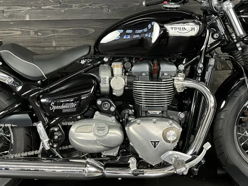 Triumph Speedmaster - foto 5