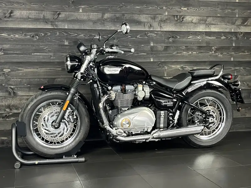 Triumph Speedmaster - foto 7