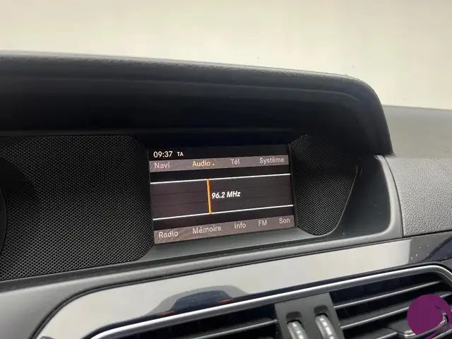 Mercedes-Benz C-Class view 15