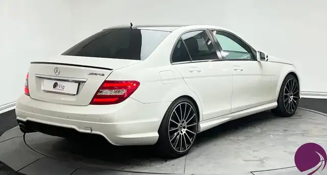 Mercedes-Benz C-Class view 5