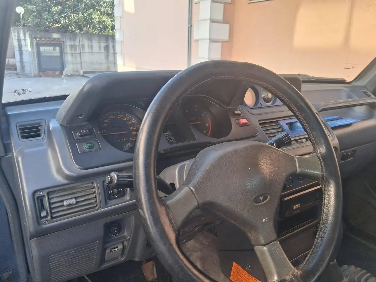 Mitsubishi Pajero Metal Top 2.5 td EXE, foto 6