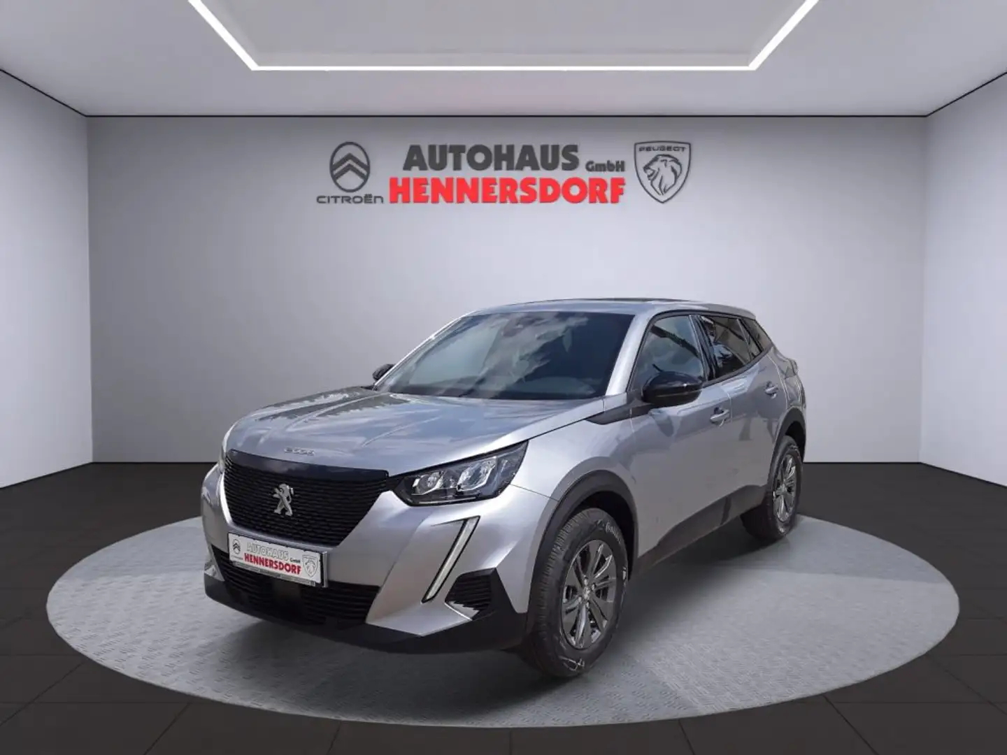 Peugeot 2008 PureTech 130 Active Pack Silber - 1
