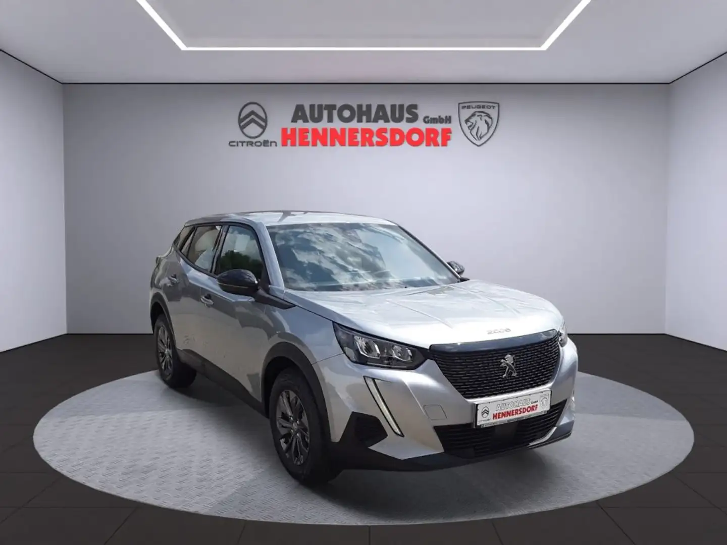 Peugeot 2008 PureTech 130 Active Pack Argent - 2
