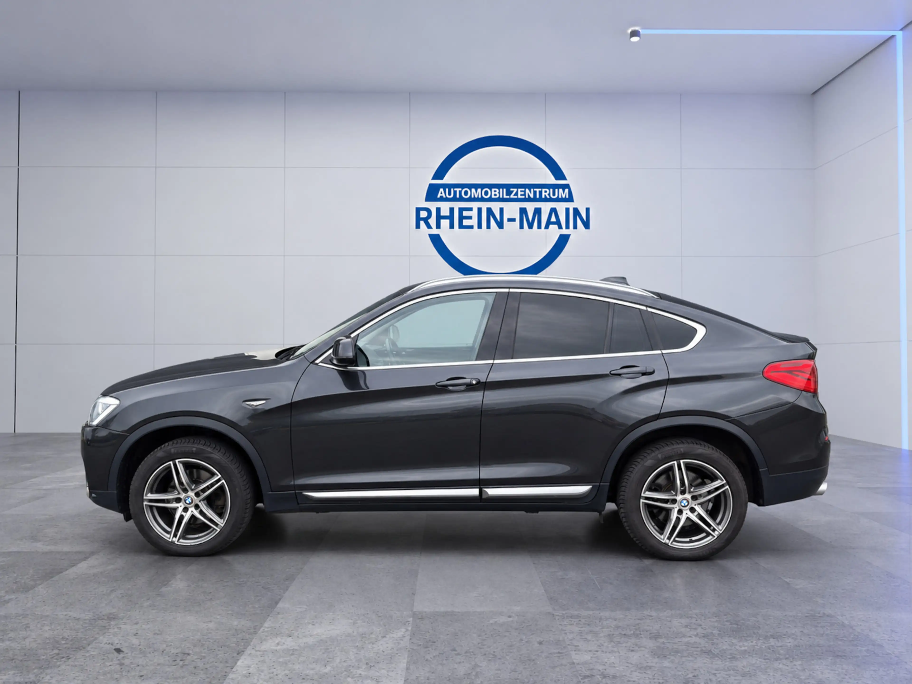 BMW X4 xDrive 30 d xLine HUD AHK RFK SCHIEBEDACH — photo 2