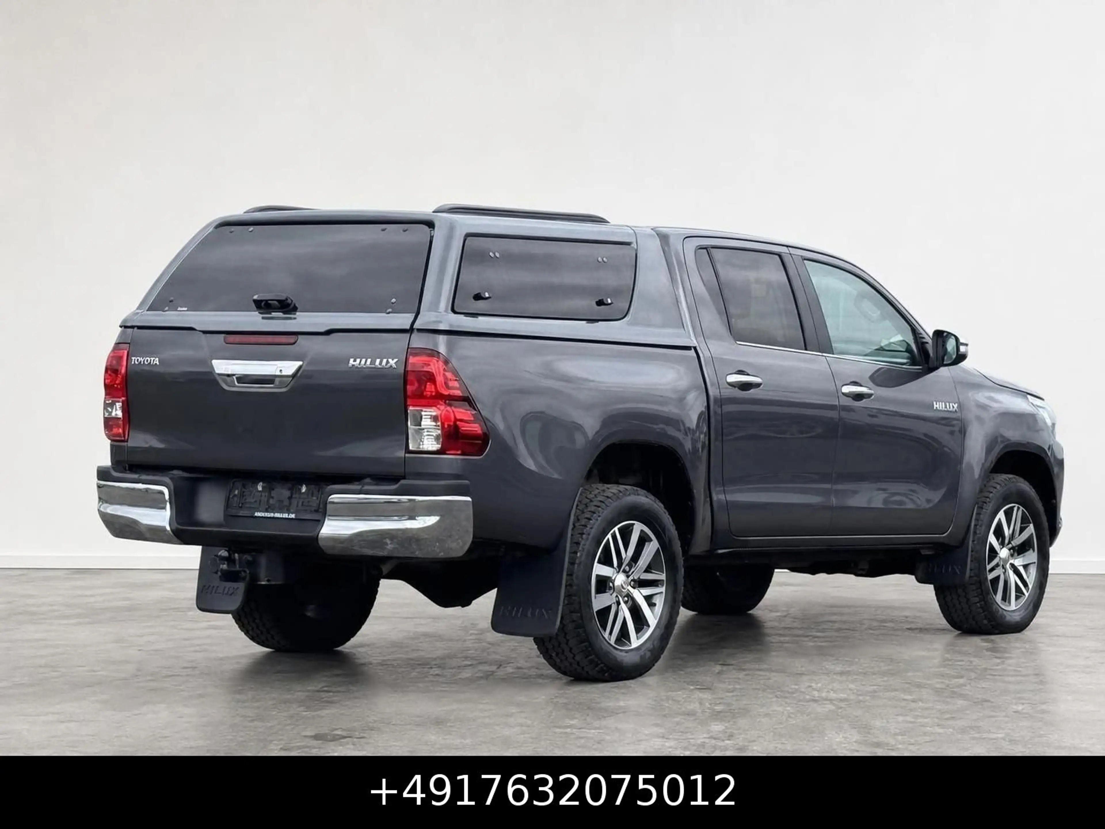 Toyota Hilux Double Cab Executive 4x4 Leder Aut. 1.Hand — photo 10